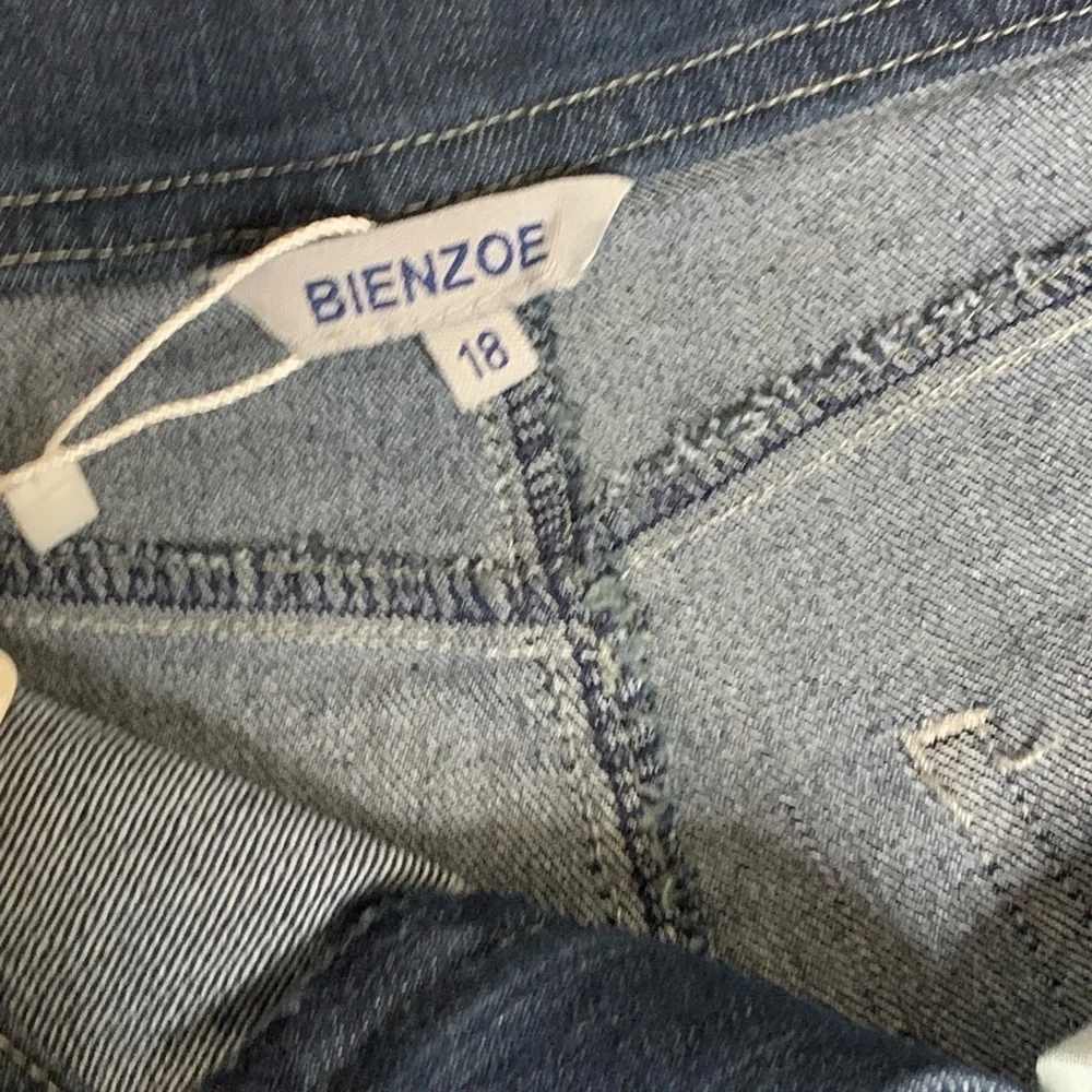 Bienzoe Girls Dark Denim Shorts Size 18 - Picture 4 of 8